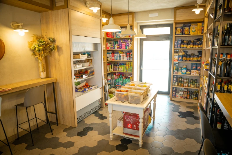 le grotti Bottega alimentare prodotti selezionati per la tua spesa di tutti i giorni