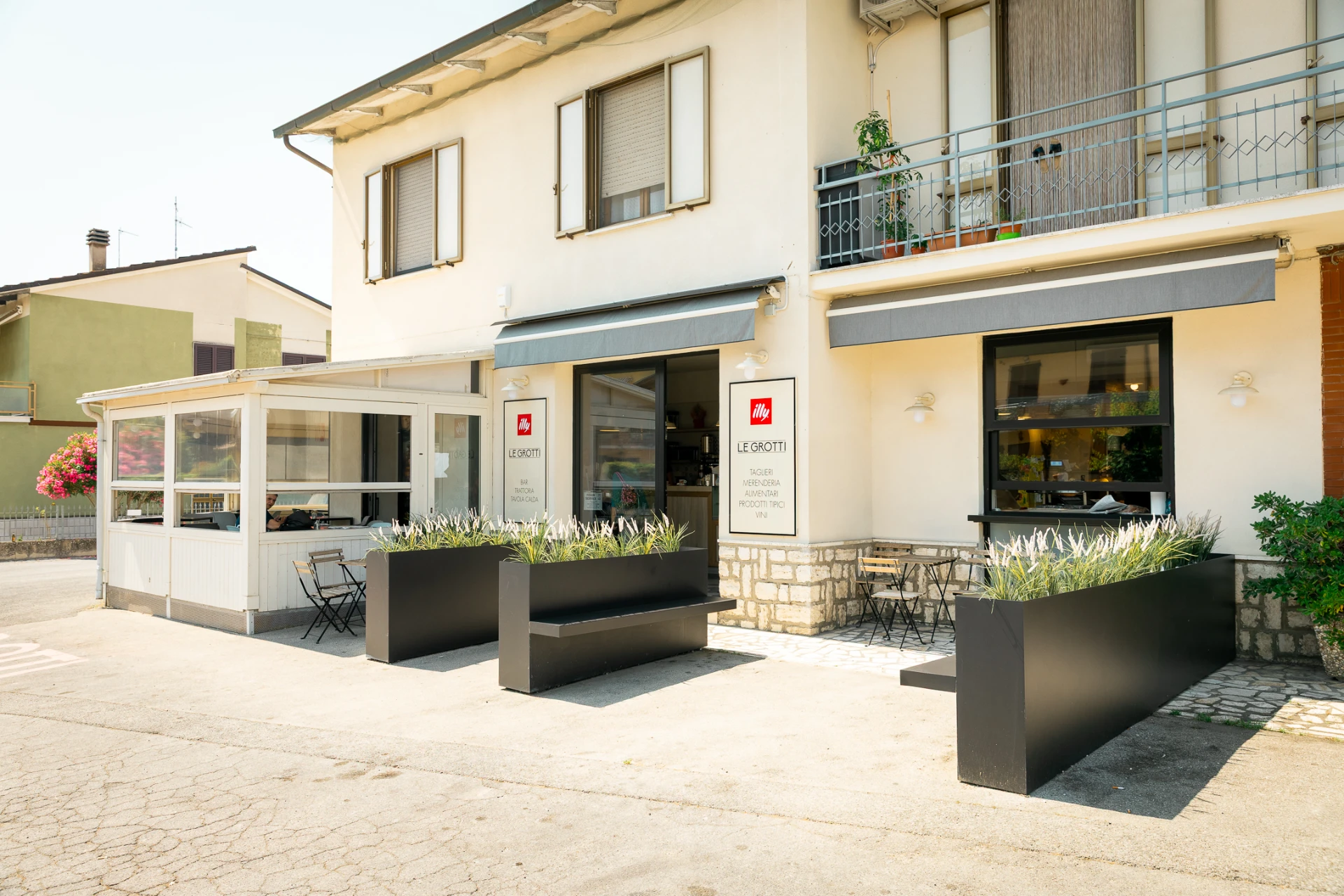 Le Grotti - Bar, Trattoria Alimentari dal 1998 a Foiano della Chiana